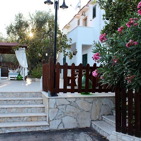Villa Marchionna Vieste Bagian luar foto